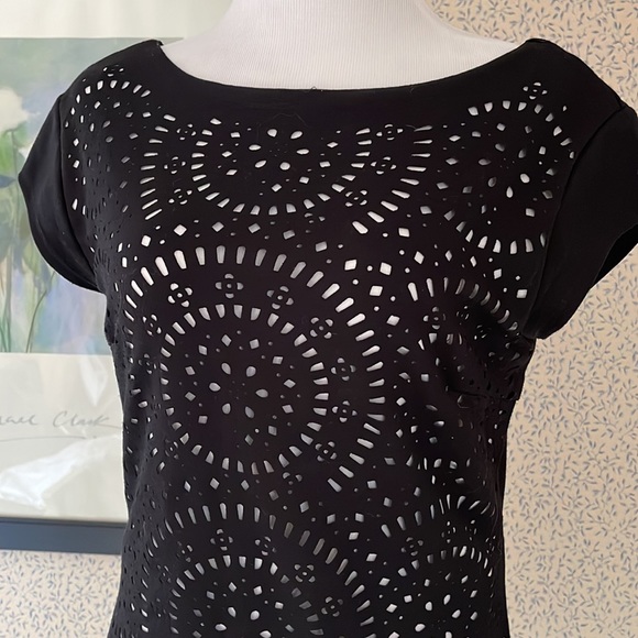 Little black dress - Picture 2 of 7